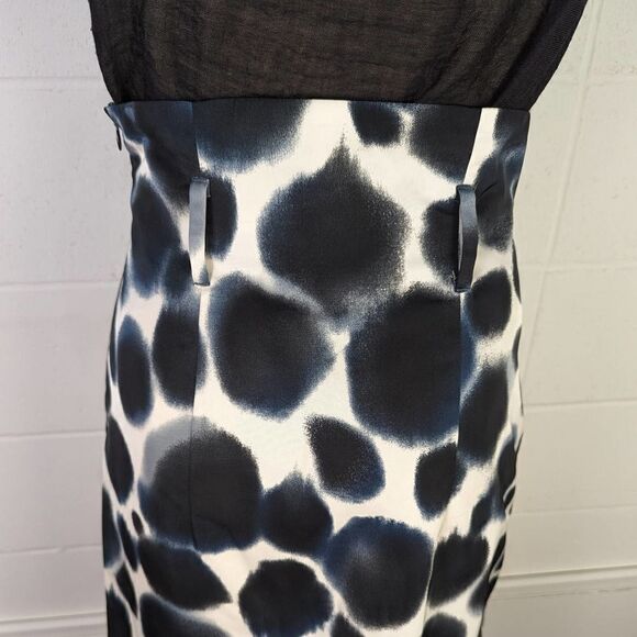 Marc Cain Knee Length Pencil Skirt Black and White Size N2 - Picture 4 of 13